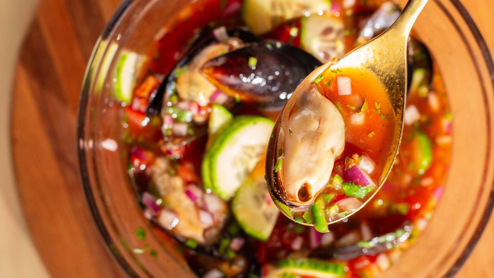 Coctel de mejillones de chile estilo vuelve a la vida, acapulco